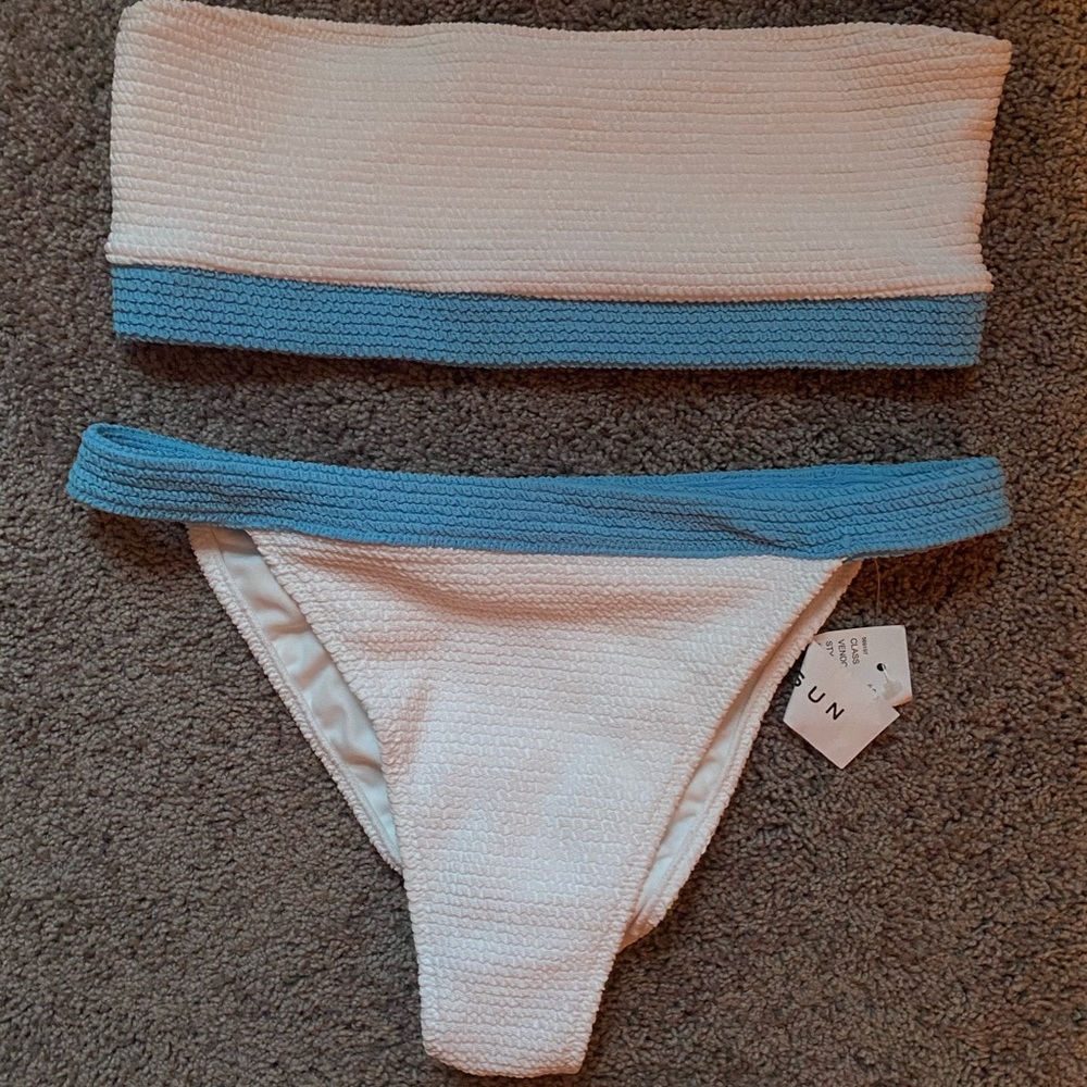 LA Hearts by PacSun White Dominique Scrunch Bikini